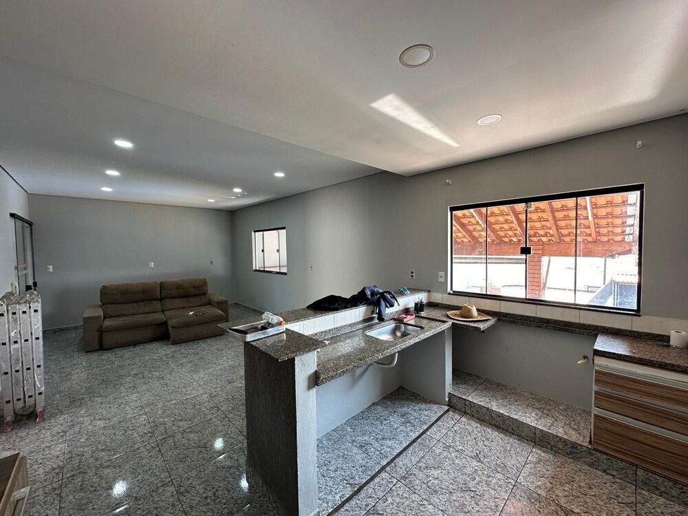 Chácara à venda com 2 quartos, 300m² - Foto 7