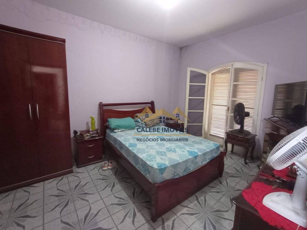 Sobrado à venda com 4 quartos, 114m² - Foto 2