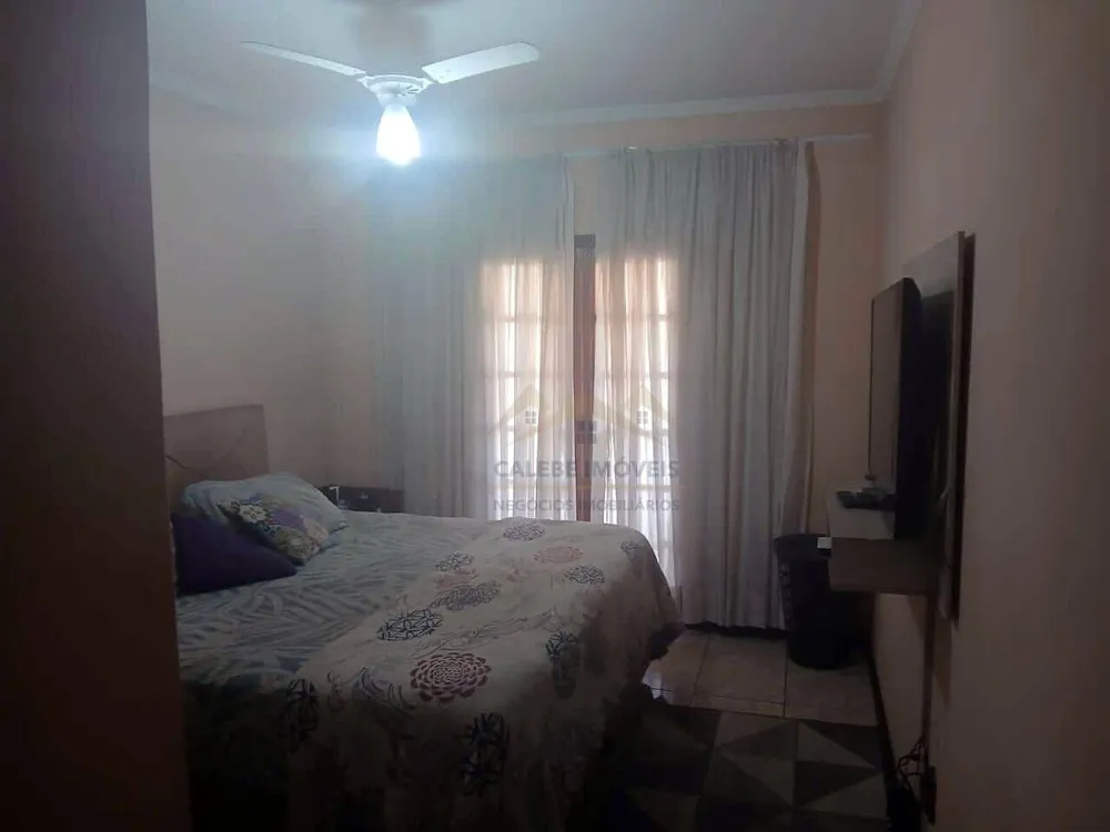 Casa, 5 quartos, 463 m² - Foto 1