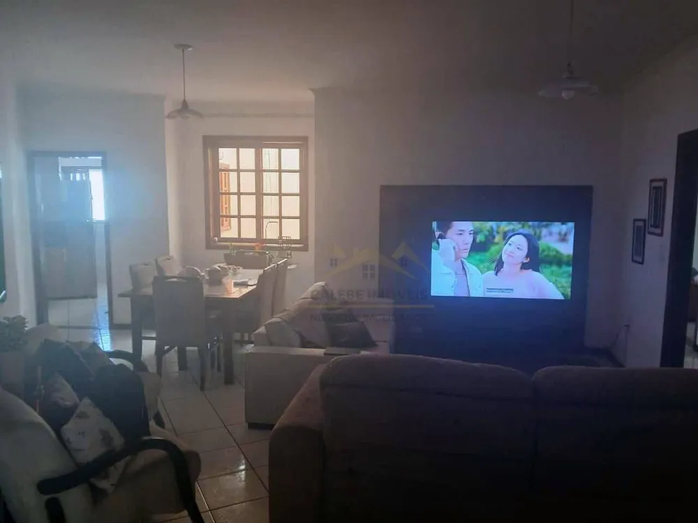 Casa, 5 quartos, 463 m² - Foto 3