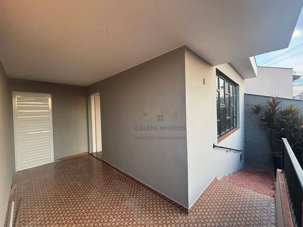 Casa, 4 quartos, 231 m² - Foto 3