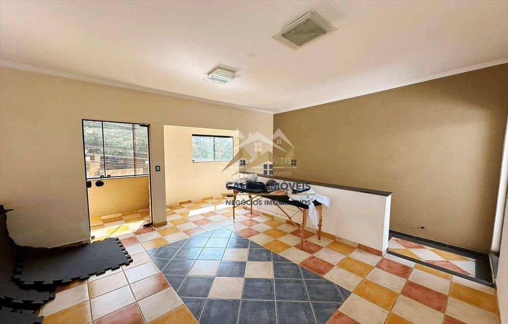Sobrado, 5 quartos, 295 m² - Foto 4