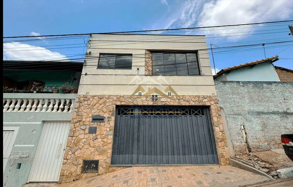 Sobrado, 5 quartos, 295 m² - Foto 1