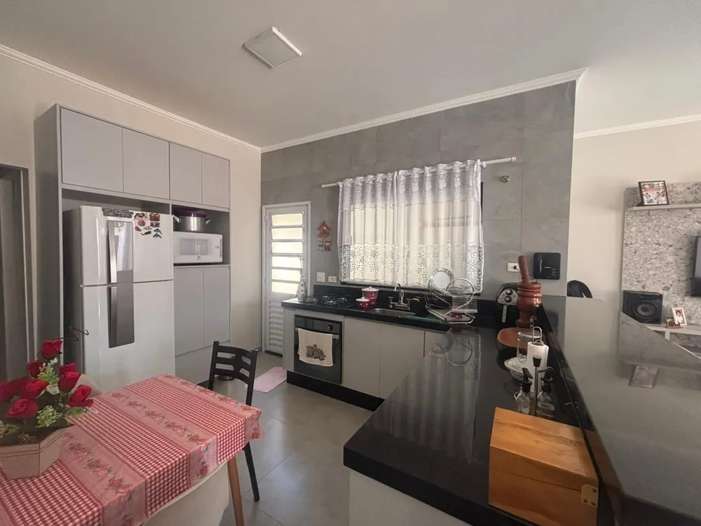 Casa, 2 quartos, 75 m² - Foto 1