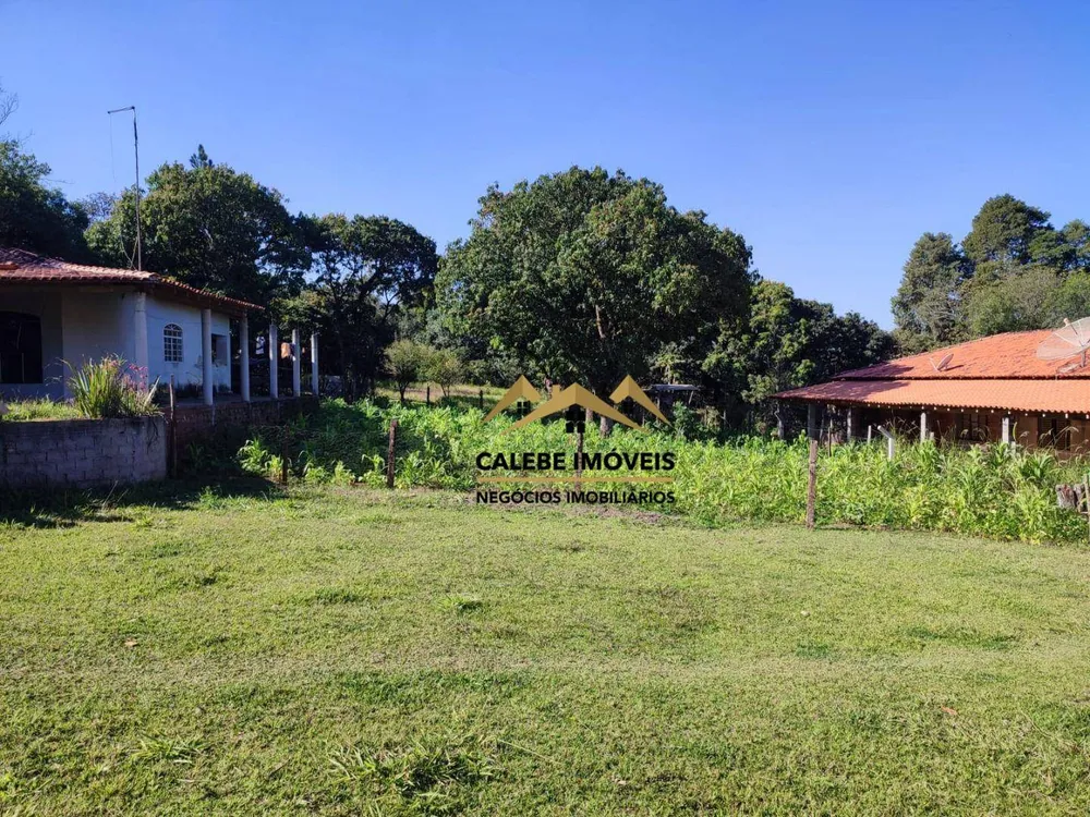 Chácara, 2 quartos, 2611 m² - Foto 2