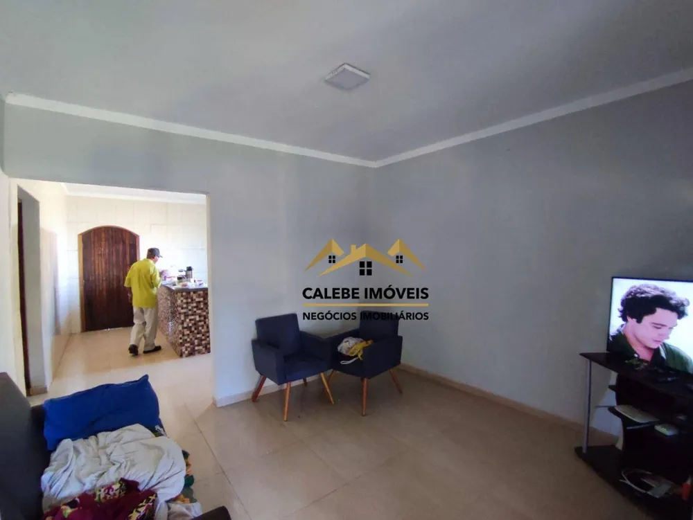 Chácara, 2 quartos, 2611 m² - Foto 10