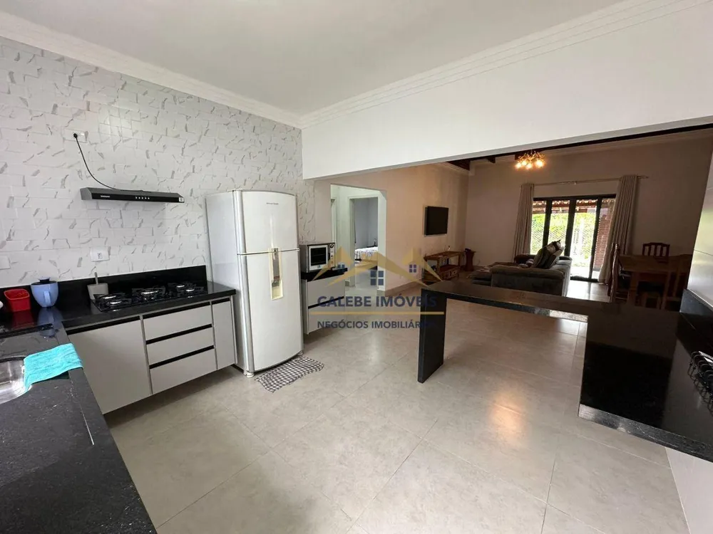 Chácara, 4 quartos, 1590 m² - Foto 9