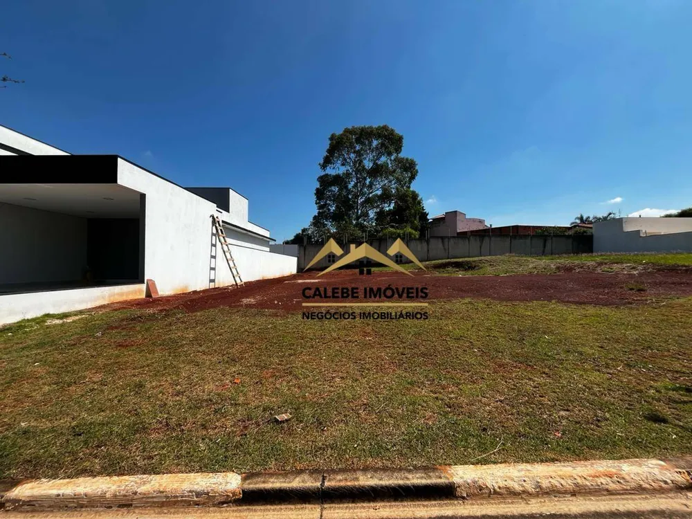 Loteamento e Condomínio, 360 m² - Foto 1