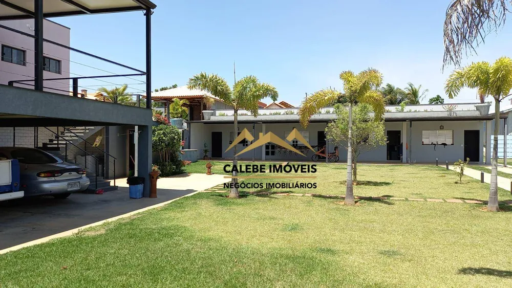 Chácara, 4 quartos, 3700 m² - Foto 1