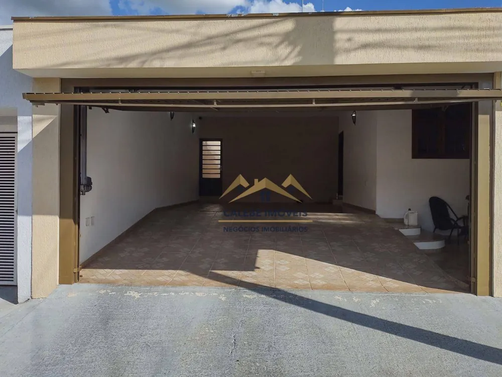 Casa, 3 quartos, 240 m² - Foto 2