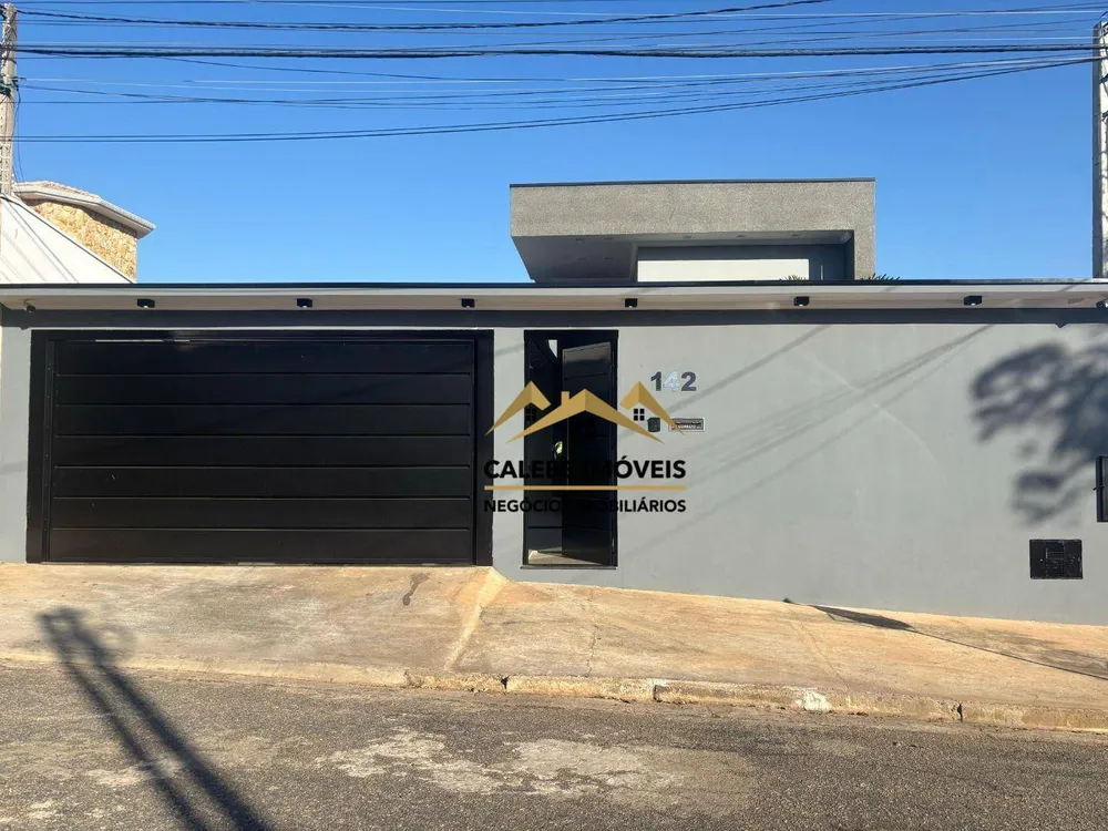 Casa, 3 quartos, 240 m² - Foto 2