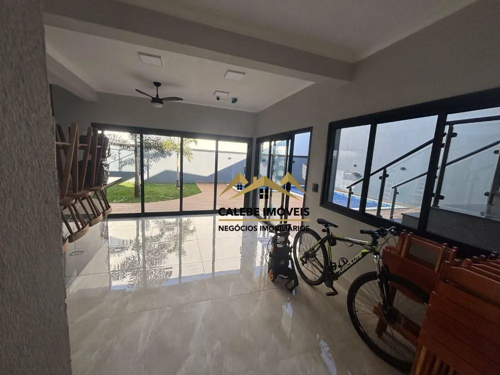 Casa, 3 quartos, 240 m² - Foto 9
