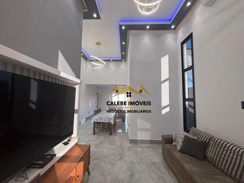 Casa, 3 quartos, 240 m² - Foto 3