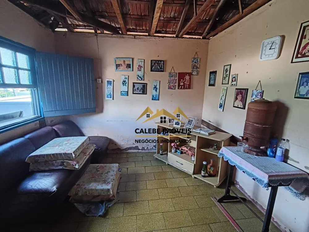 Casa, 4 quartos, 131 m² - Foto 2