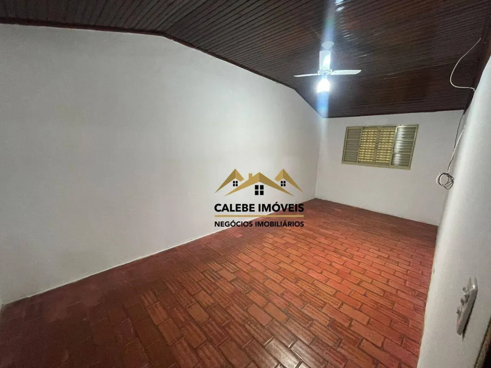 Chácara, 2 quartos, 1073 m² - Foto 5