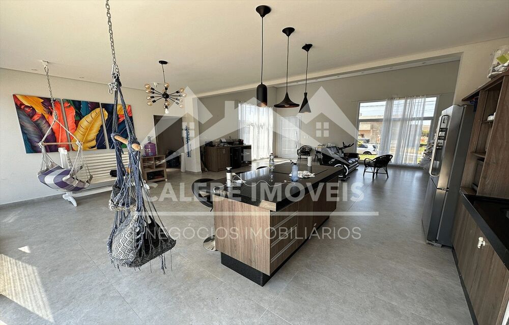 Casa, 3 quartos, 210 m² - Foto 3