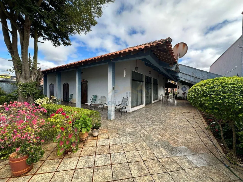 Casa, 3 quartos, 257 m² - Foto 2