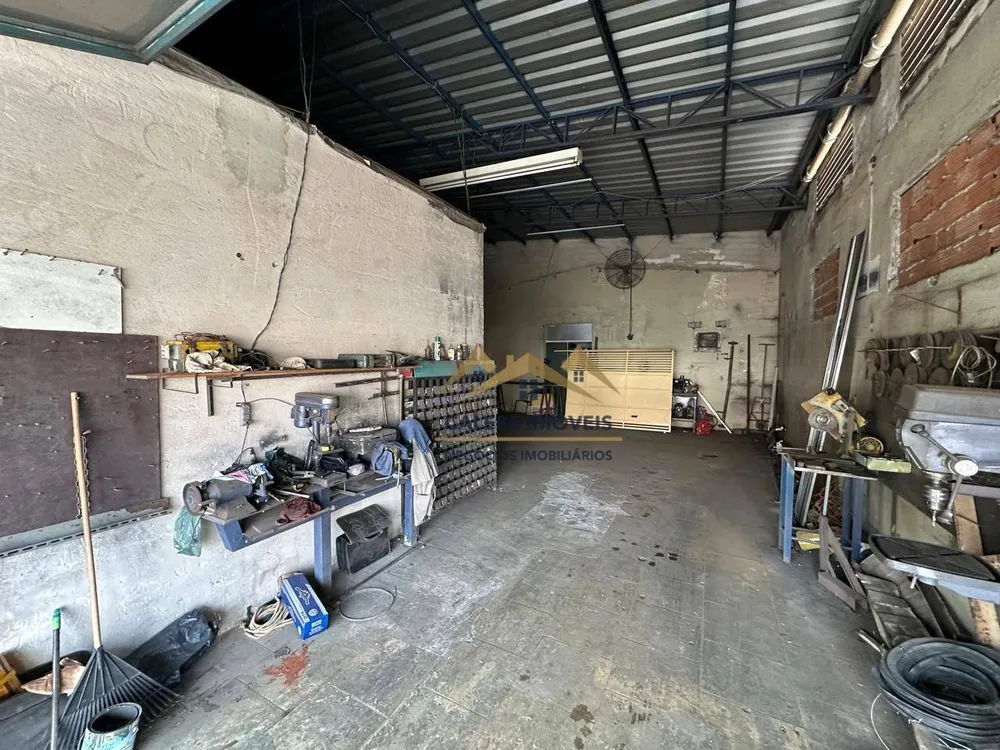 Casa, 5 quartos, 330 m² - Foto 3