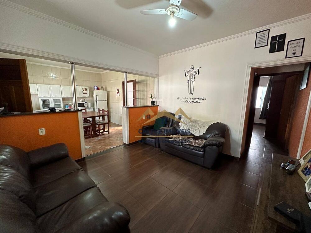 Casa, 5 quartos, 330 m² - Foto 4