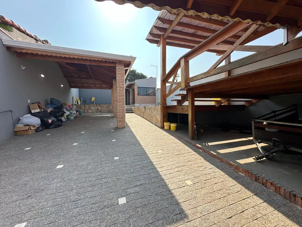 Casa à venda com 2 quartos, 150m² - Foto 3