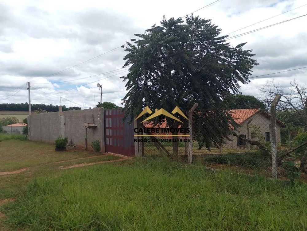 Chácara, 3 quartos, 1000 m² - Foto 1