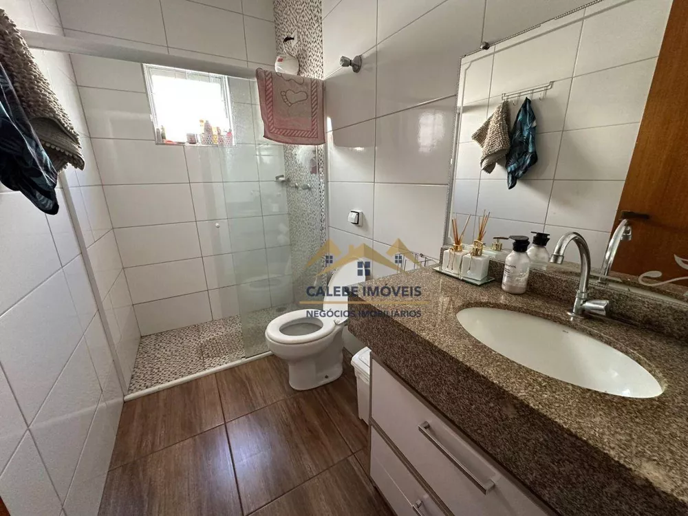 Chácara à venda com 3 quartos, 260m² - Foto 6