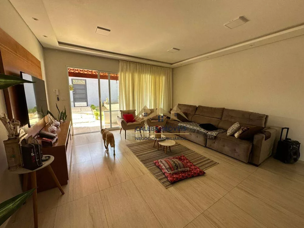 Chácara à venda com 3 quartos, 260m² - Foto 4