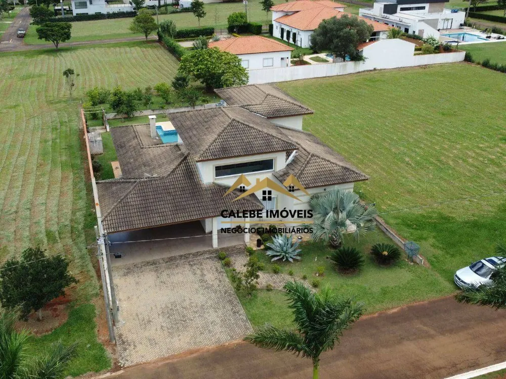 Sobrado, 4 quartos, 350 m² - Foto 1