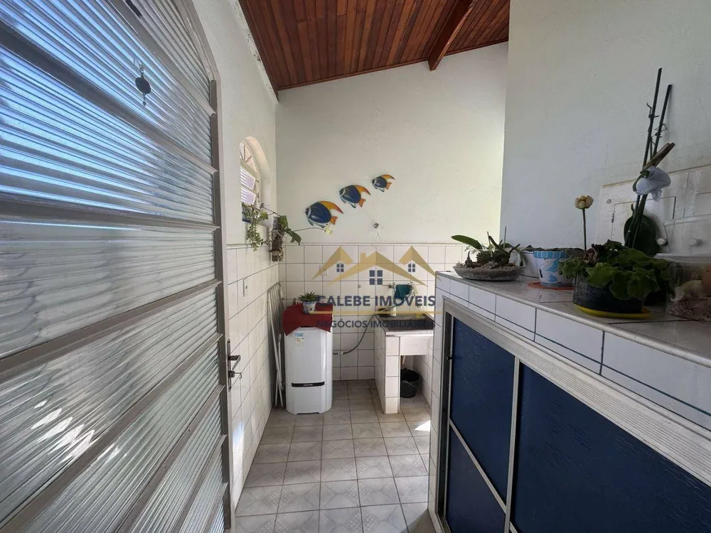 Casa, 3 quartos, 244 m² - Foto 6