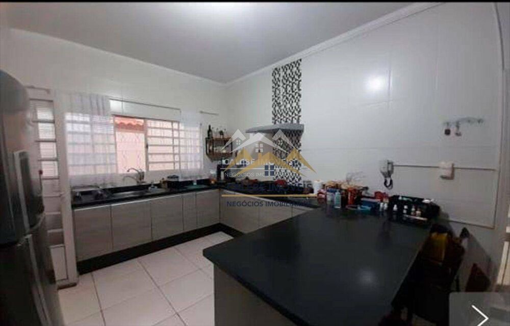 Casa, 2 quartos, 79 m² - Foto 1