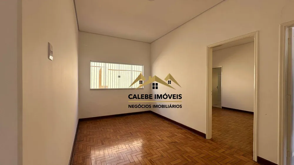 Casa, 4 quartos, 220 m² - Foto 3