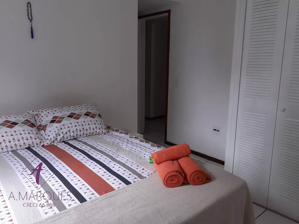 Apartamento para alugar com 4 quartos, 154m² - Foto 8