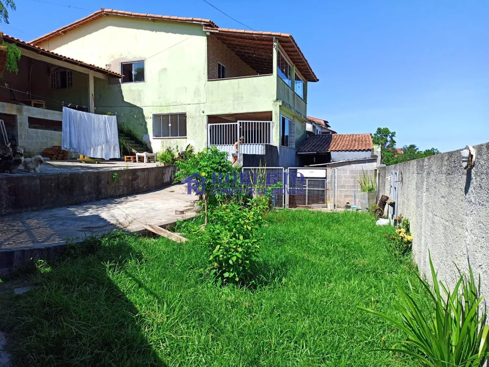Casa, 3 quartos, 240 m² - Foto 1