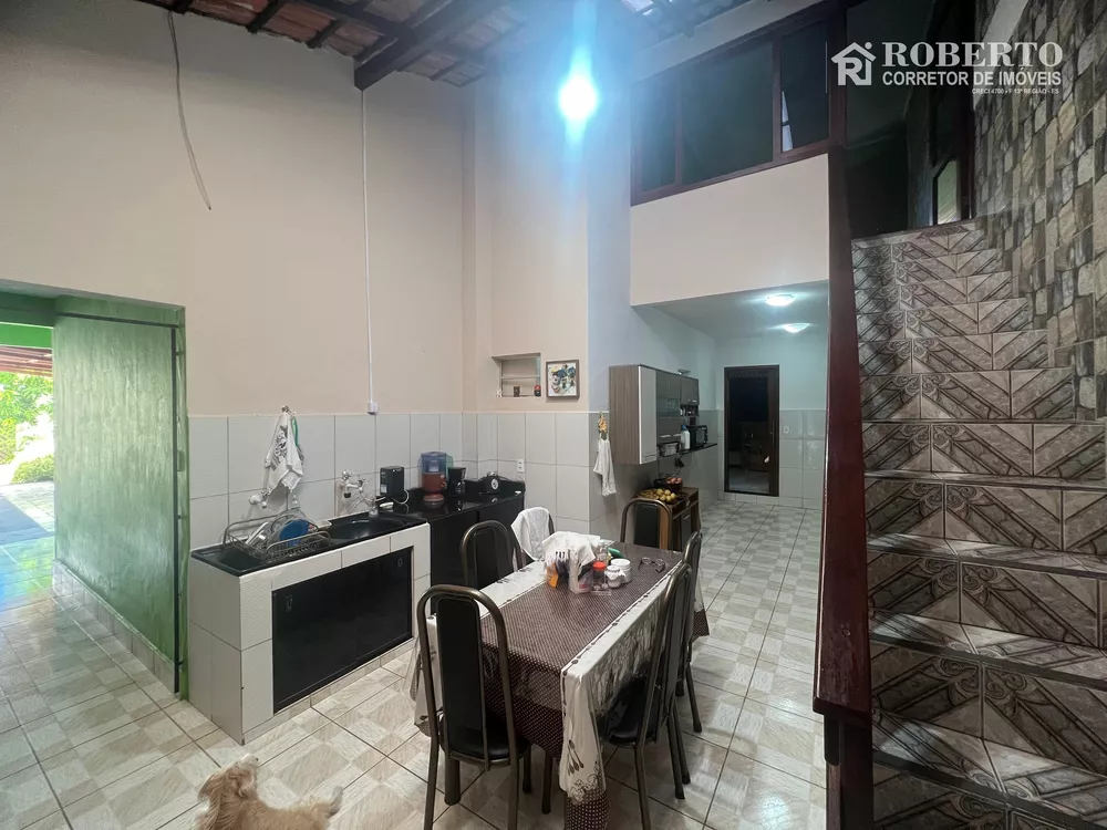 Casa à venda com 4 quartos, 300m² - Foto 15