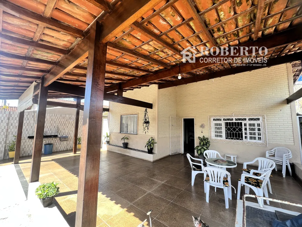 Casa, 4 quartos, 240 m² - Foto 2