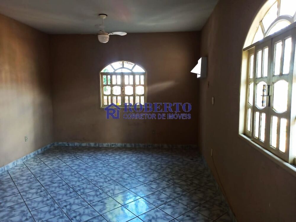 Casa, 5 quartos, 300 m² - Foto 1