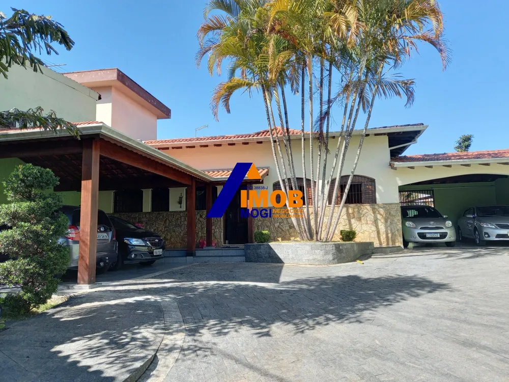 Sobrado, 3 quartos, 400 m² - Foto 1