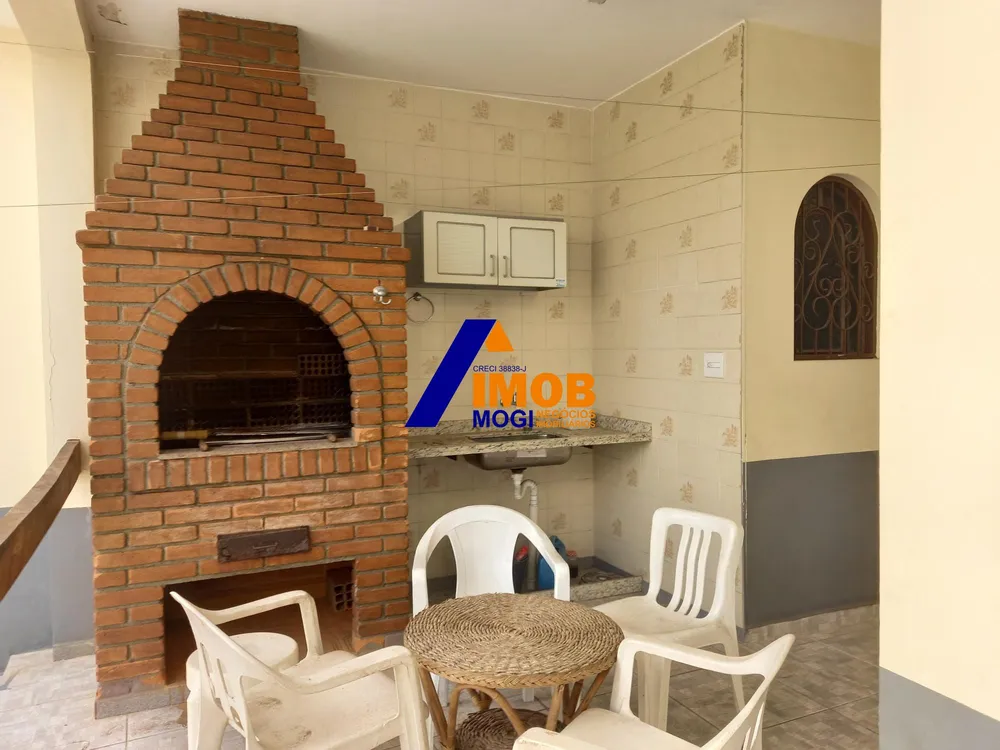 Casa, 3 quartos, 266 m² - Foto 1