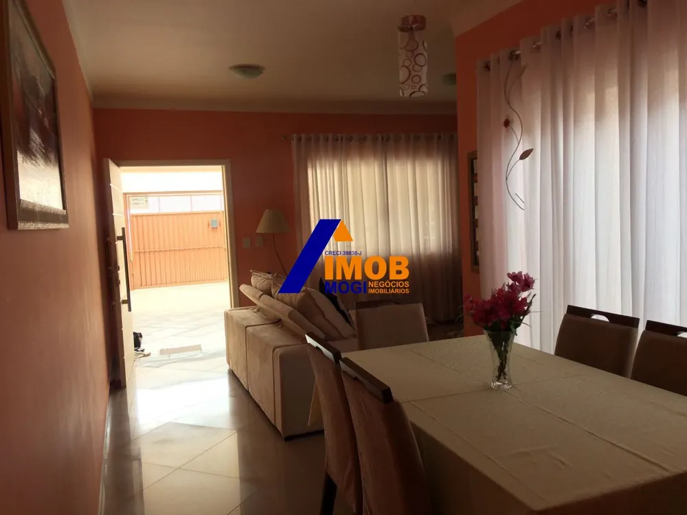 Casa, 3 quartos, 175 m² - Foto 1