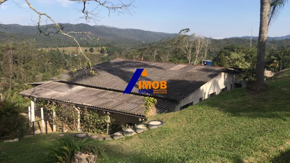 Casa, 6 quartos, 180 m² - Foto 4
