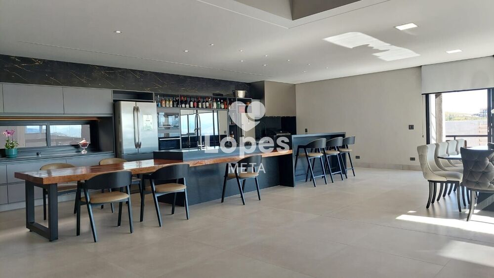 Casa, 3 quartos, 450 m² - Foto 1