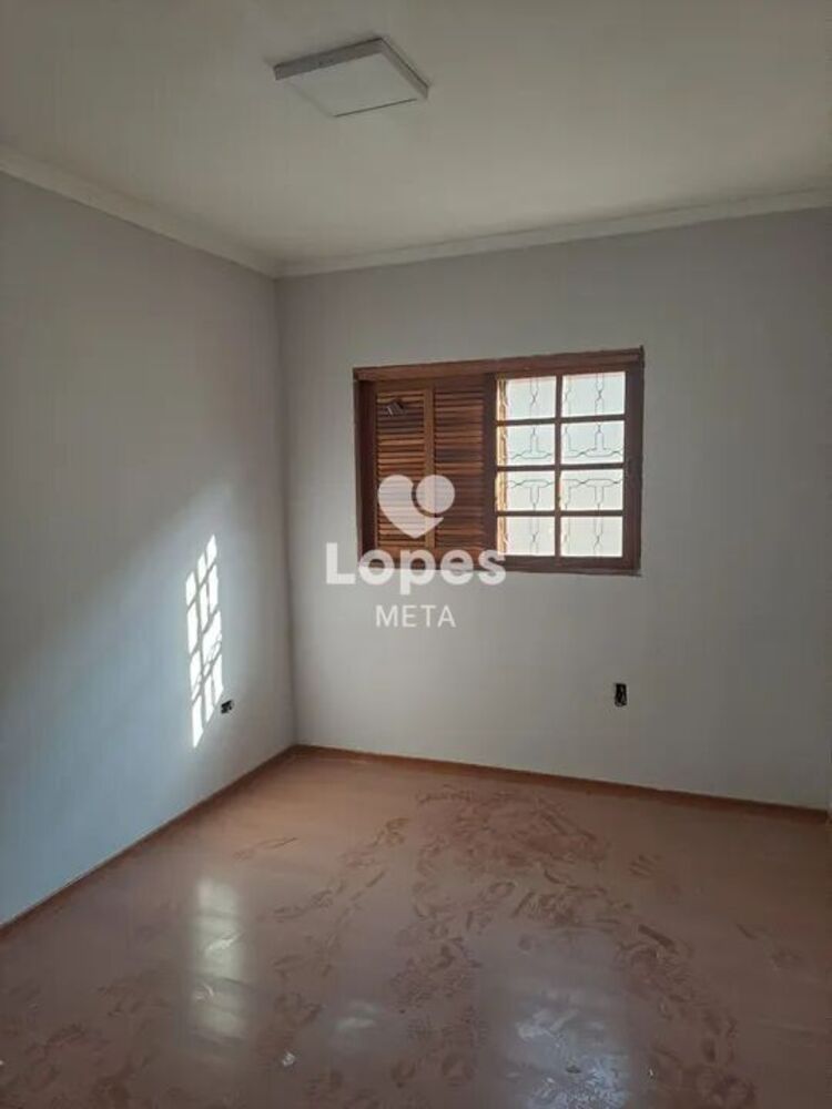 Sobrado, 4 quartos, 250 m² - Foto 2