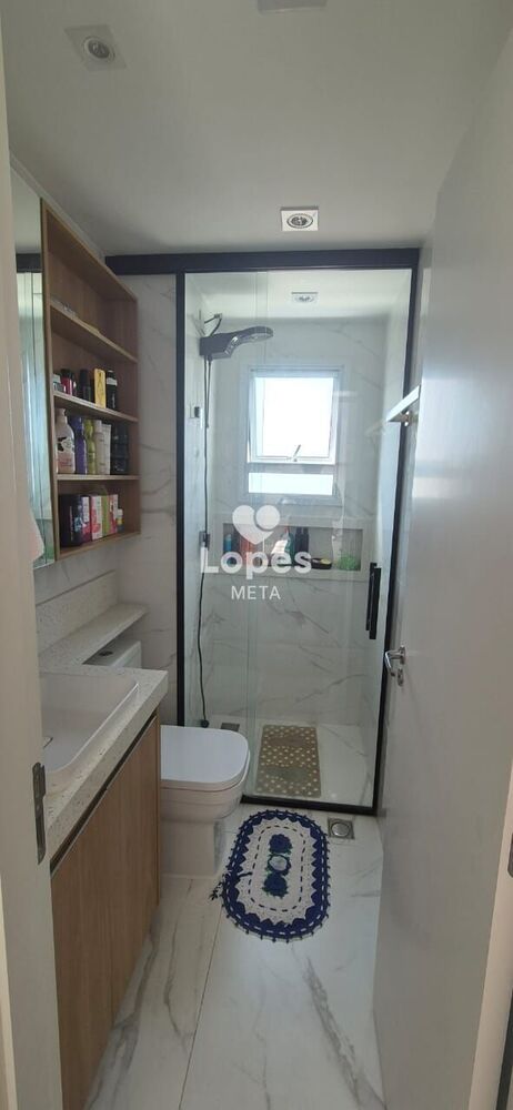 Apartamento à venda com 2 quartos, 65m² - Foto 4