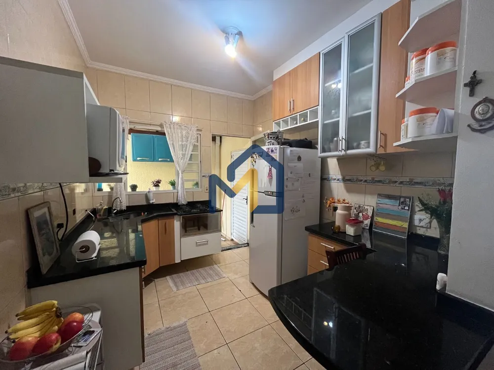 Casa, 2 quartos, 95 m² - Foto 1