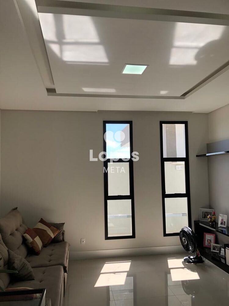 Casa, 3 quartos, 250 m² - Foto 4