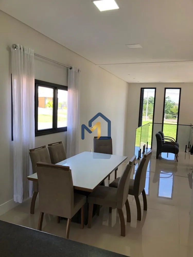 Casa, 3 quartos, 250 m² - Foto 1