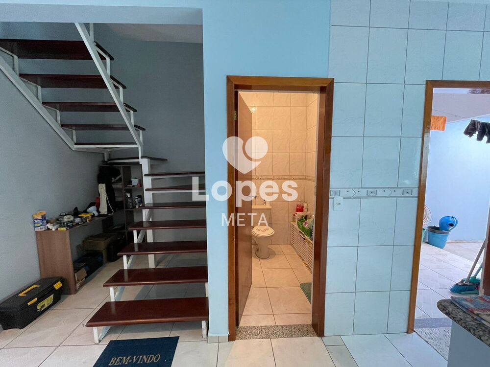Casa, 3 quartos, 104 m² - Foto 2