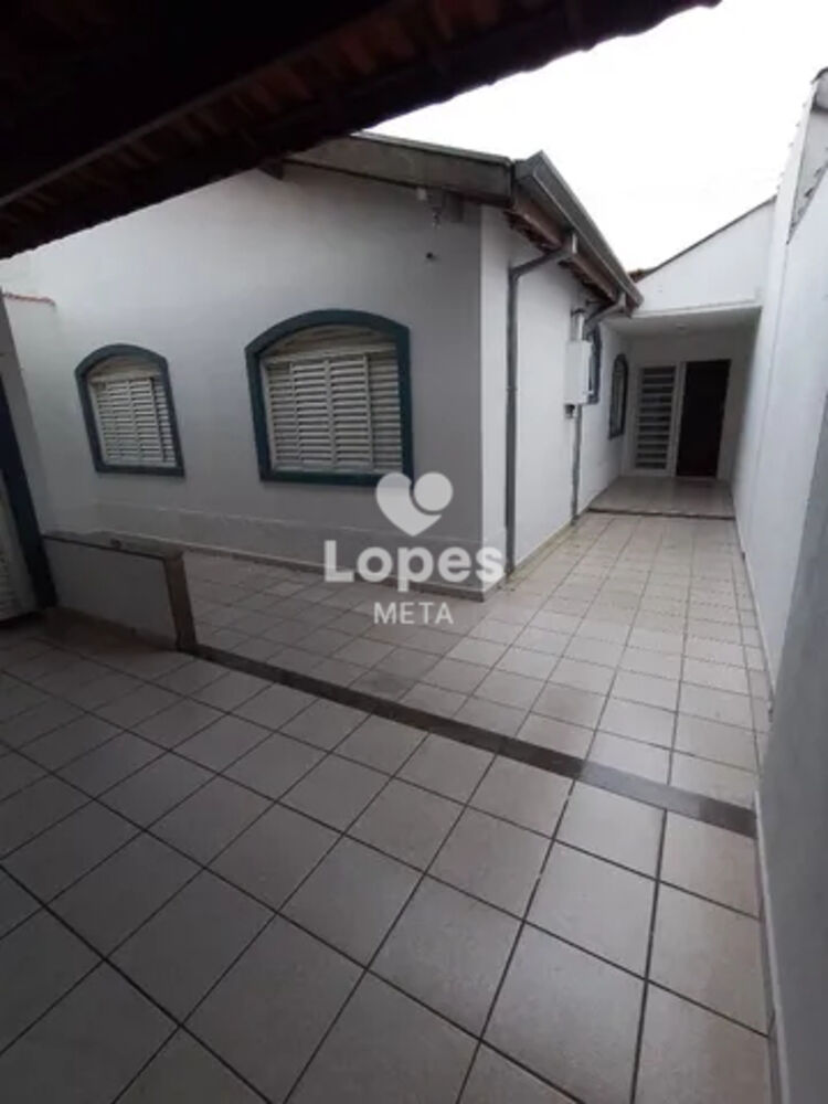 Casa à venda com 3 quartos, 101m² - Foto 10