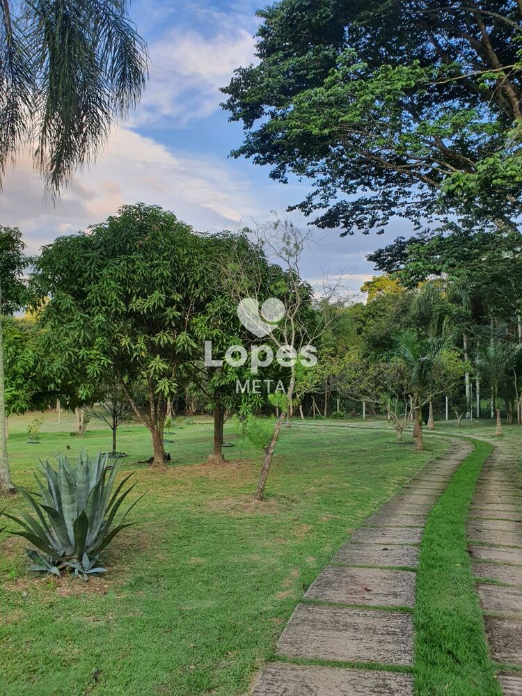 Chácara à venda com 2 quartos, 220m² - Foto 17