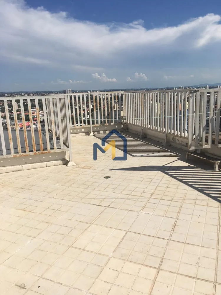 Cobertura, 3 quartos, 206 m² - Foto 2